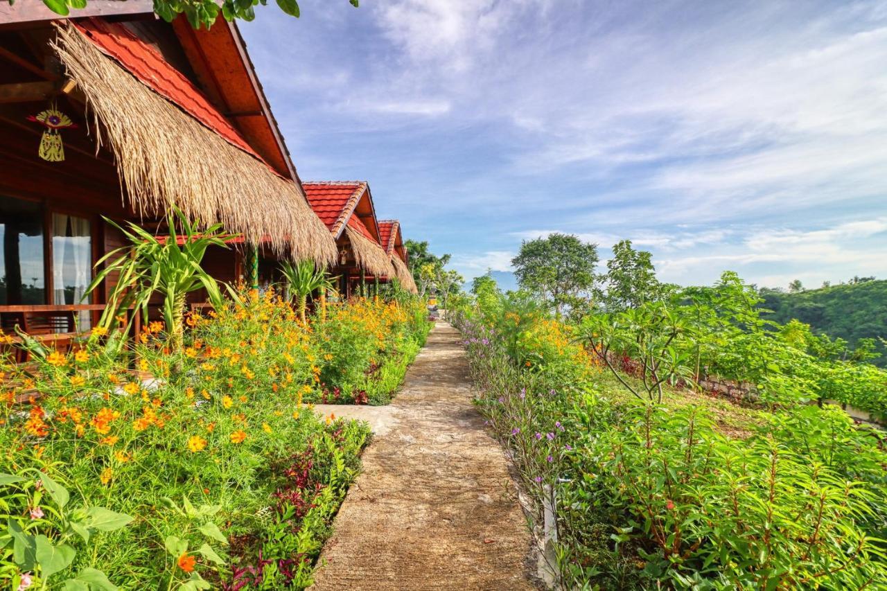 Ayu Hill Bungalows Toyapakeh Dış mekan fotoğraf